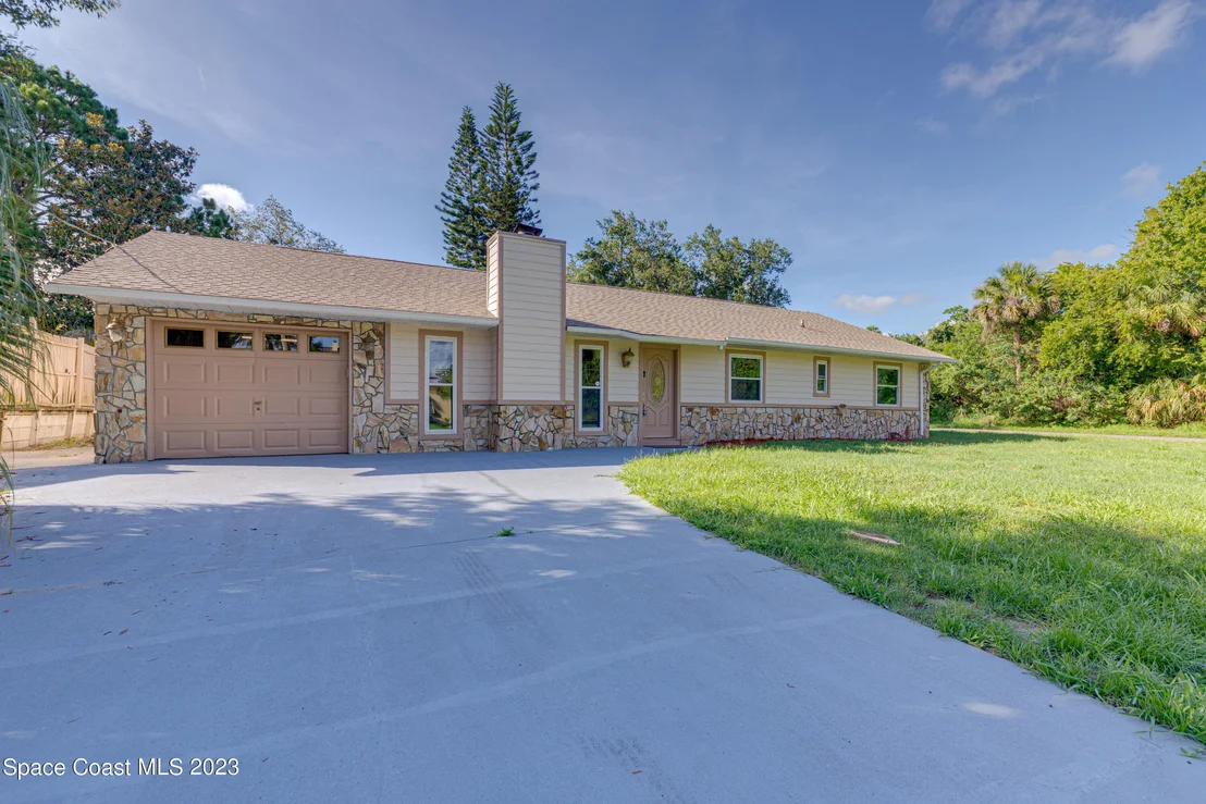Photo of 6360 Arbor Avenue
