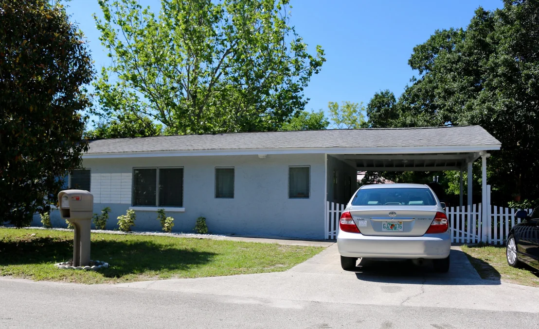 Photo of 803 Central Boulevard