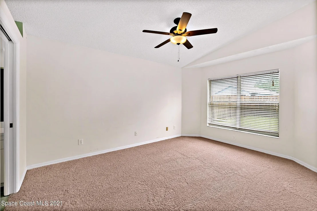 Photo of 8050 Bracken Lane