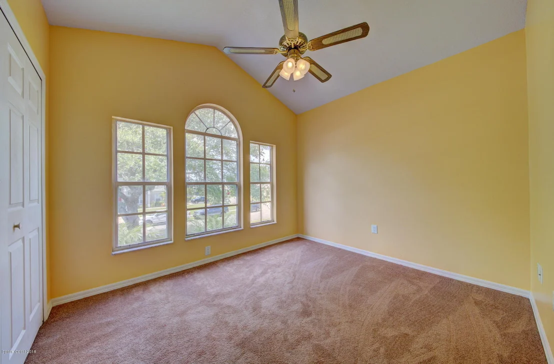 Photo of 1468 Wellington Circle