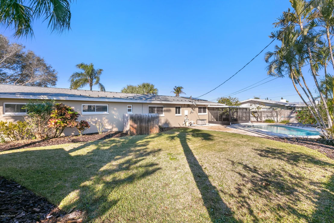 Photo of 225 Pineapple Street