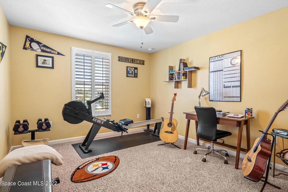 Photo of 982 Peta Way