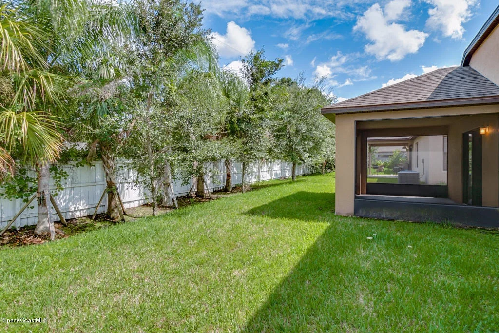 Photo of 534 Dryden Circle