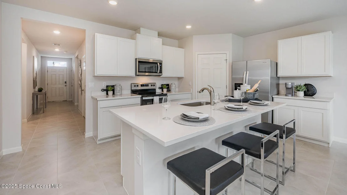 Photo of 1703 Garabaldi Circle SE