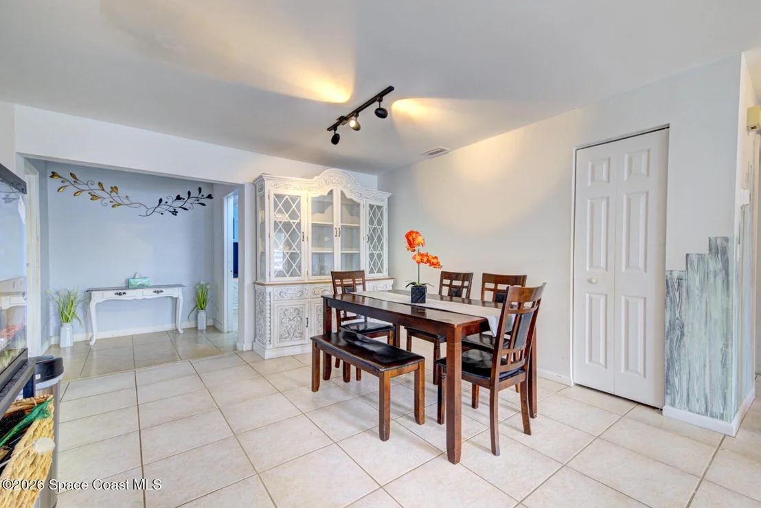 Photo of 1267 Circlewood Drive