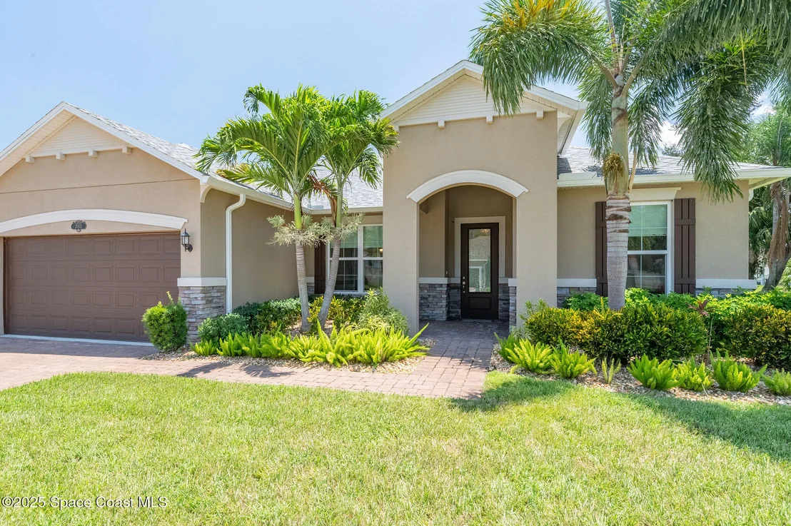 Photo of 2003 Killian Drive NE