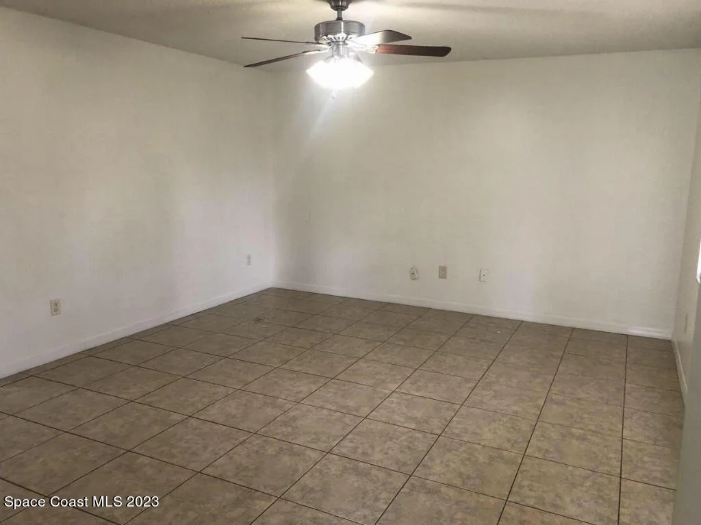 Photo of 5434 Jamaica Road