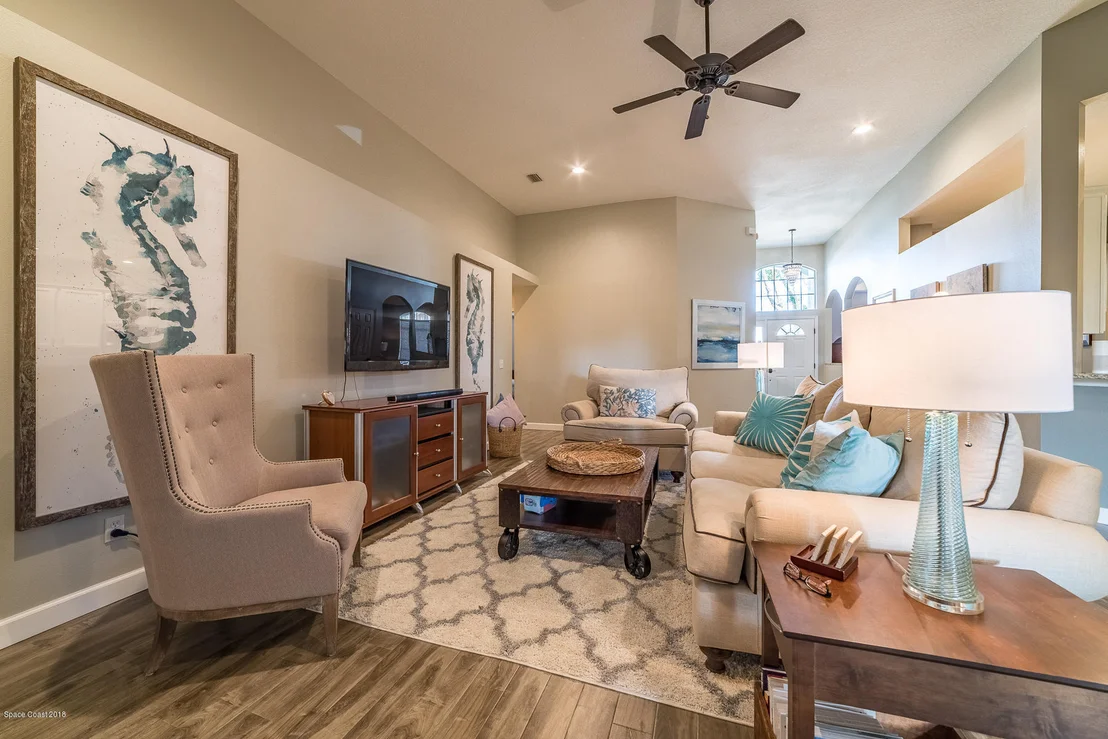 Photo of 2811 Englewood Drive