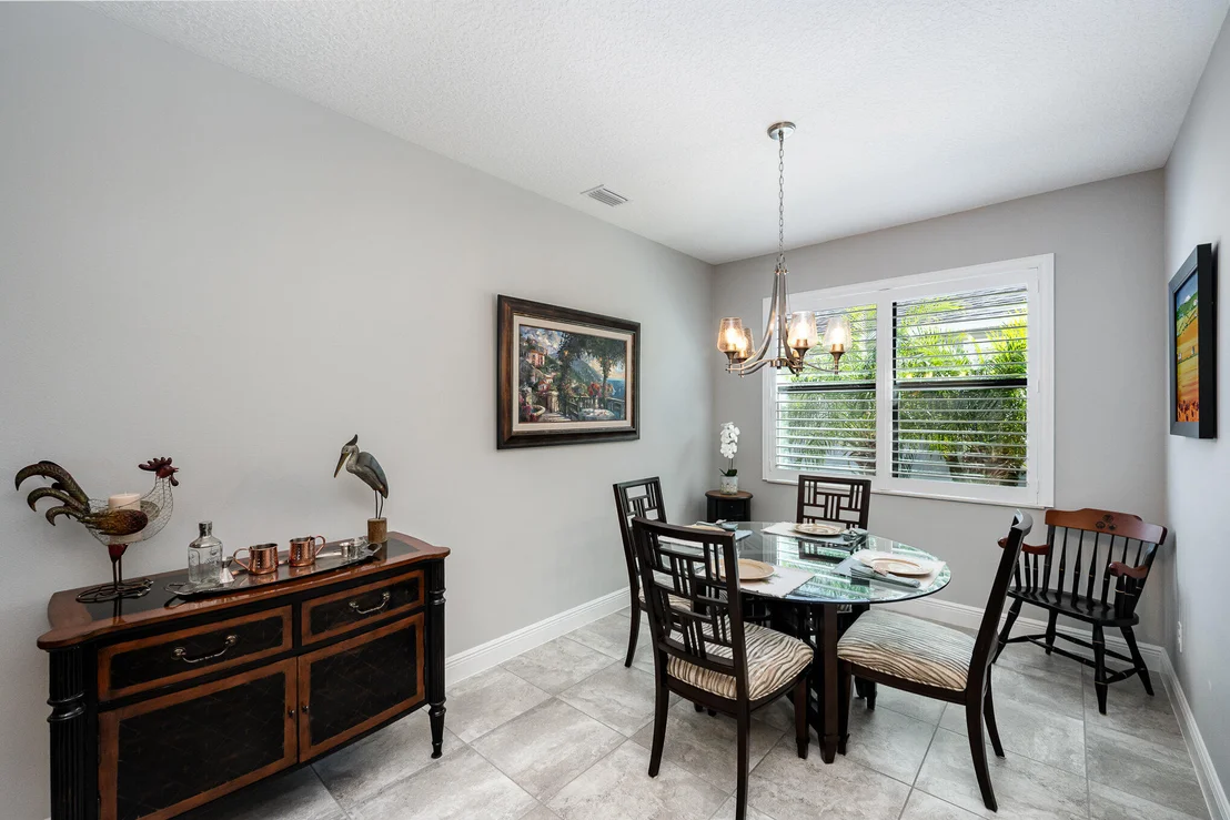 Photo of 7487 Bluemink Lane