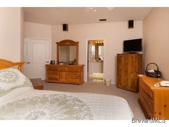 Photo of 4766 Parkstone