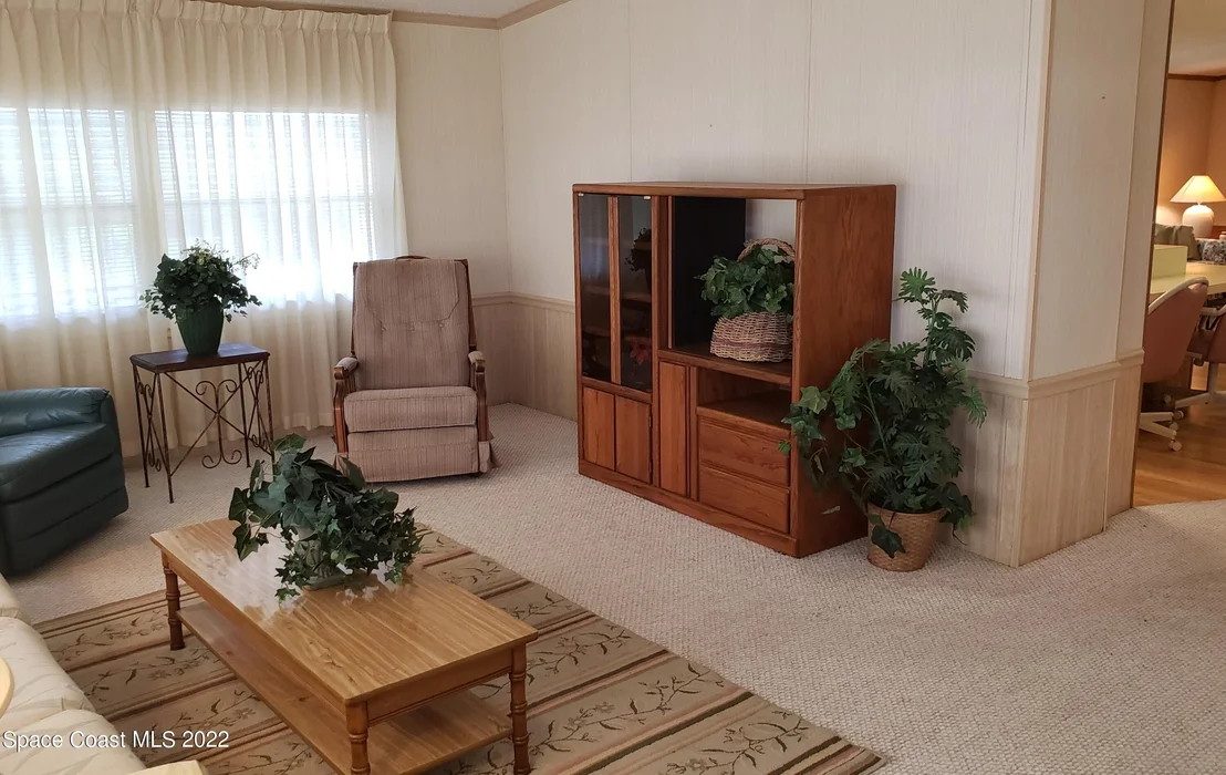 Photo of 2375 Coconut Palm Drive NE