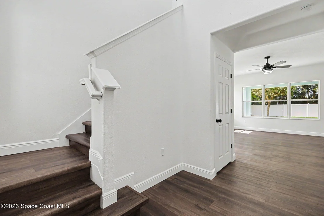 Photo of 2030 Bridgeport Circle