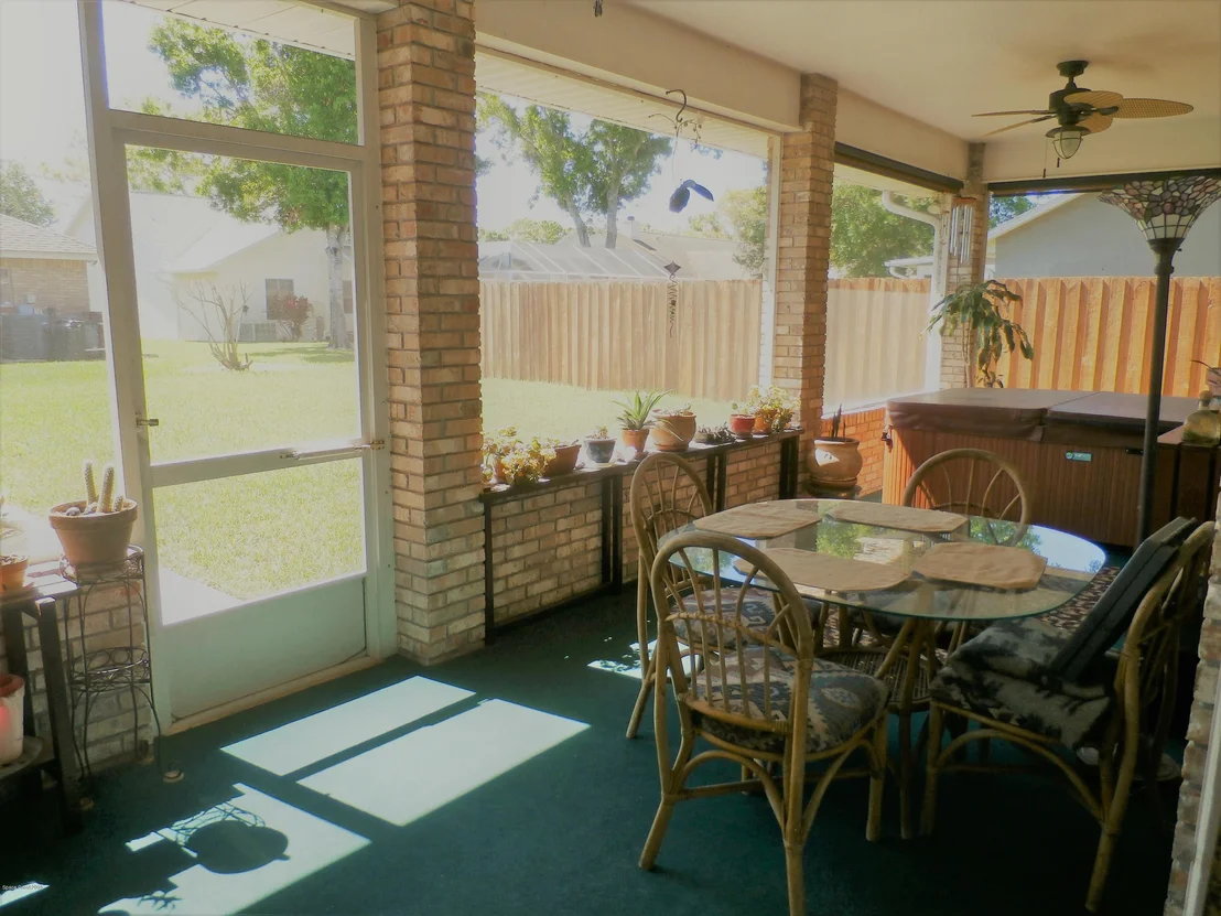 Photo of 903 Whisperpine Drive