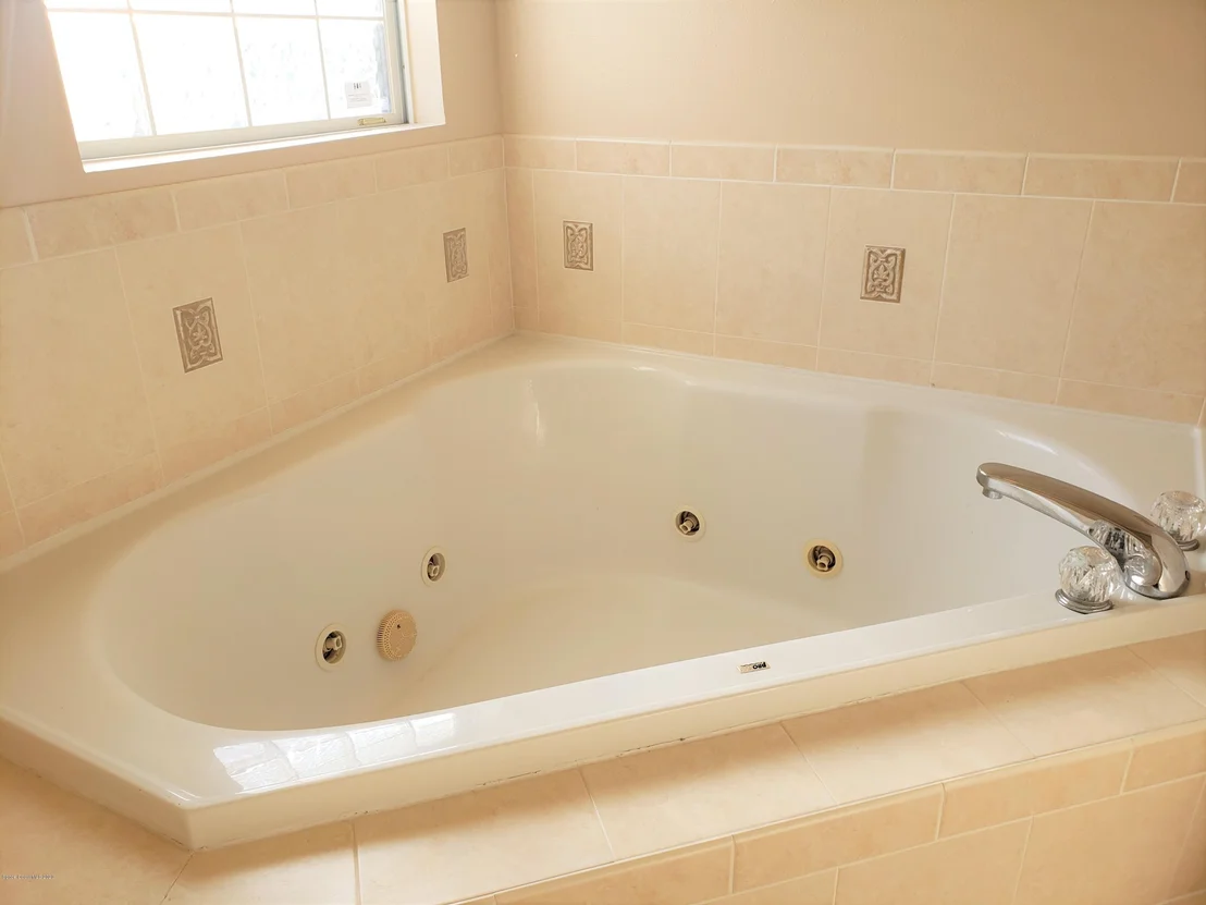 Photo of 2093 Woodfield Circle