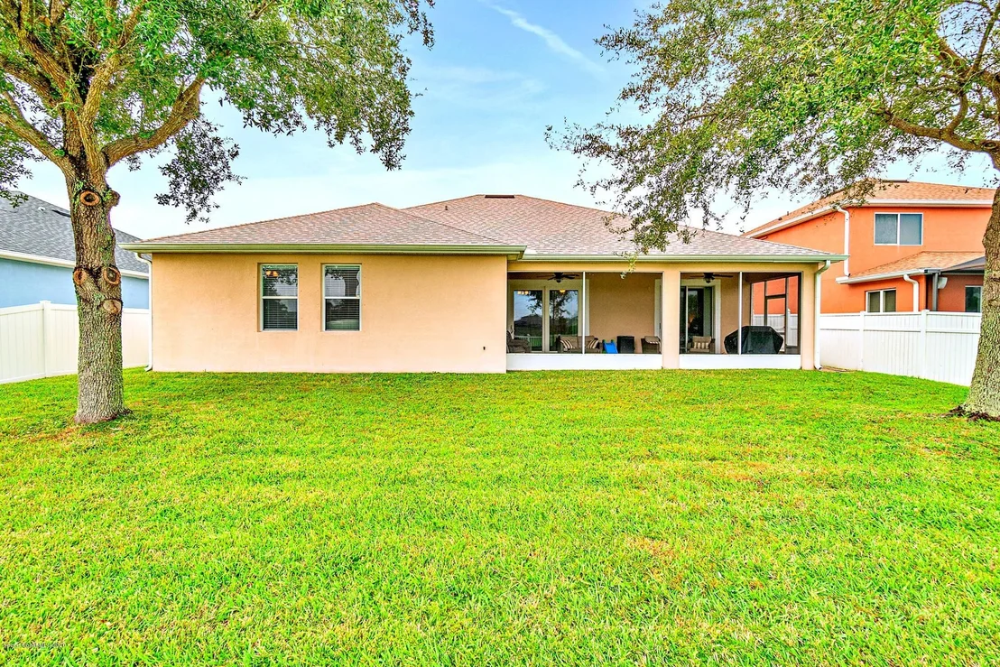 Photo of 1541 Bridgeport Circle
