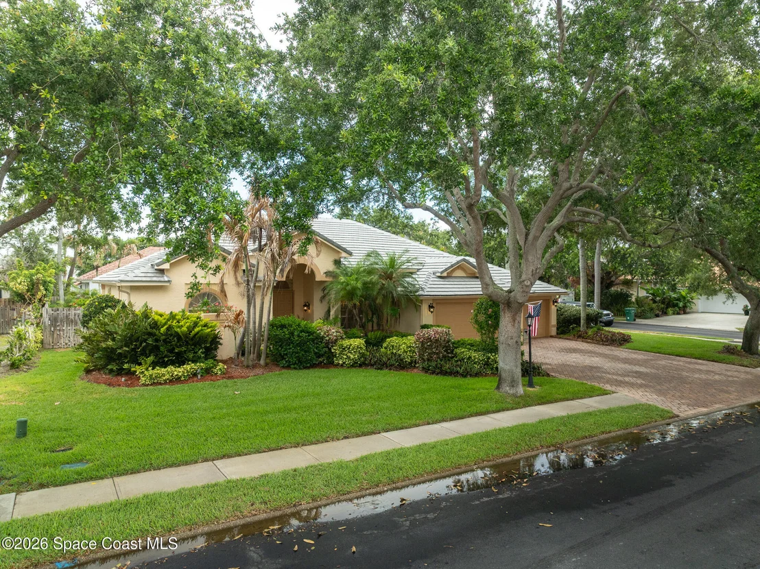 Photo of 370 Normandy Drive