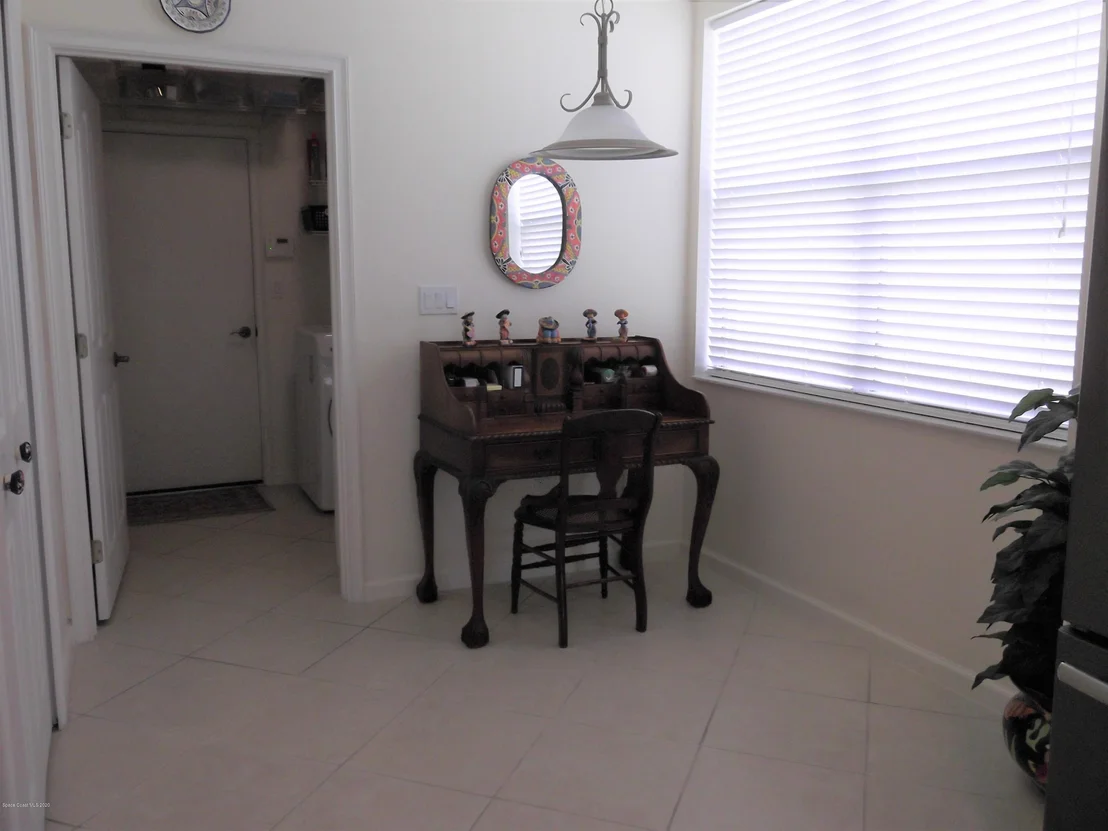 Photo of 6941 Abbeyville Road
