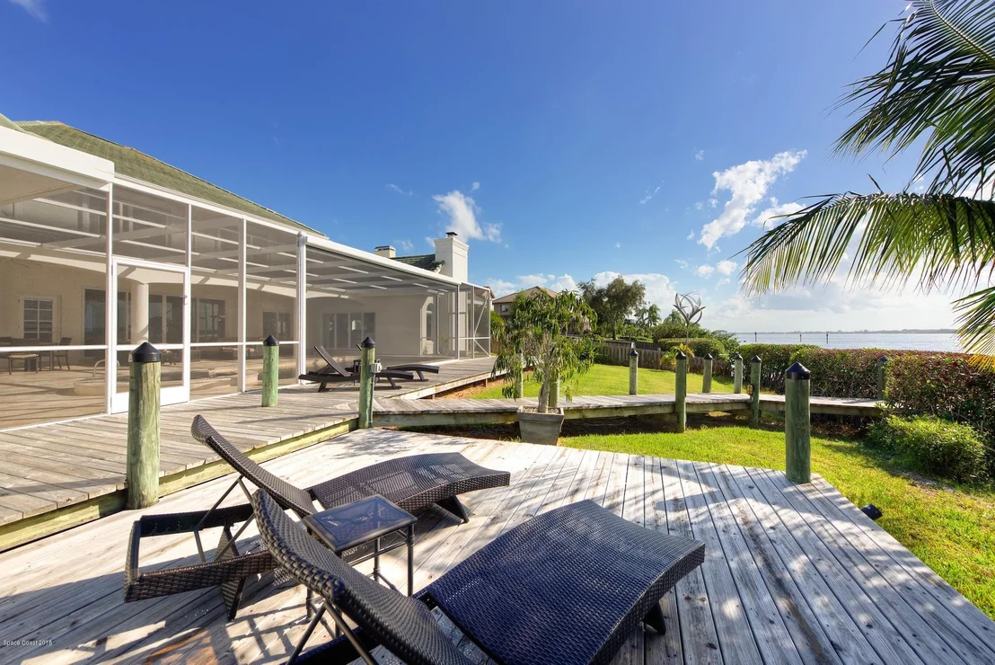Photo of 538 Lanternback Island Drive