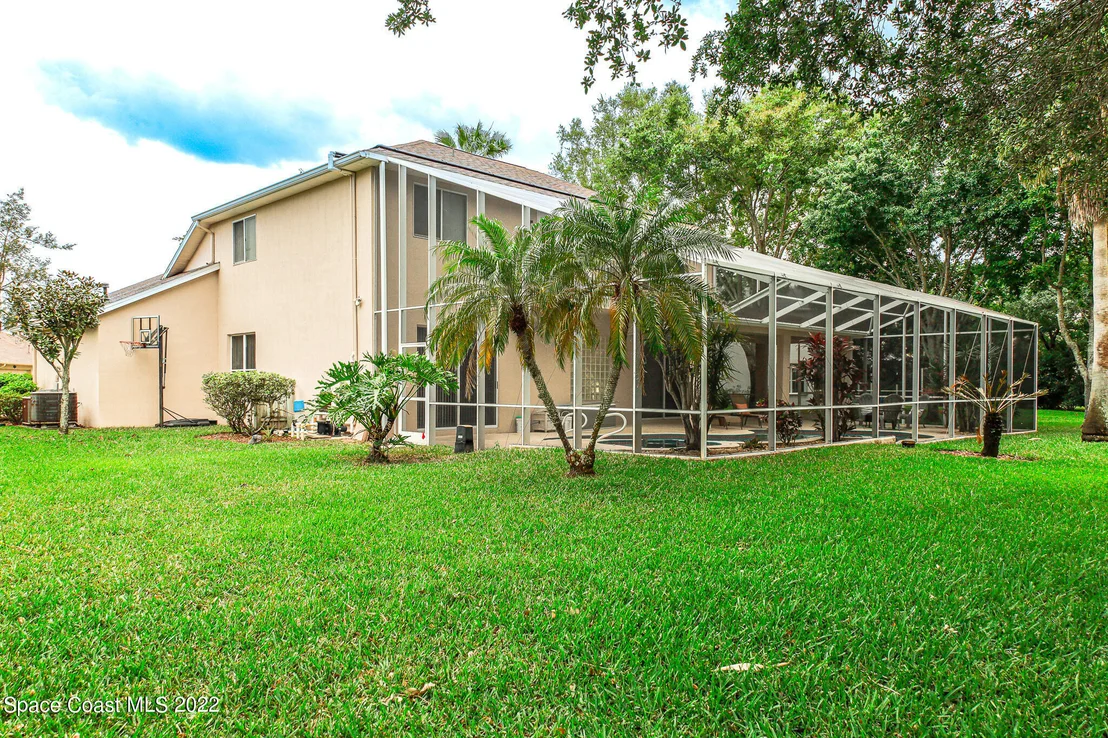 Photo of 6047 Arlington Circle