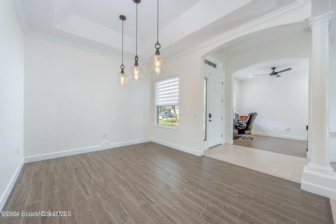 Photo of 5601 Rusack Drive
