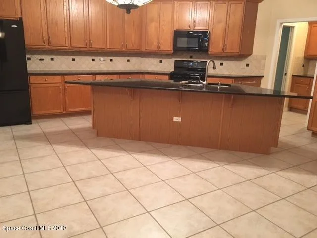 Photo of 1048 Worthington Spring Drive