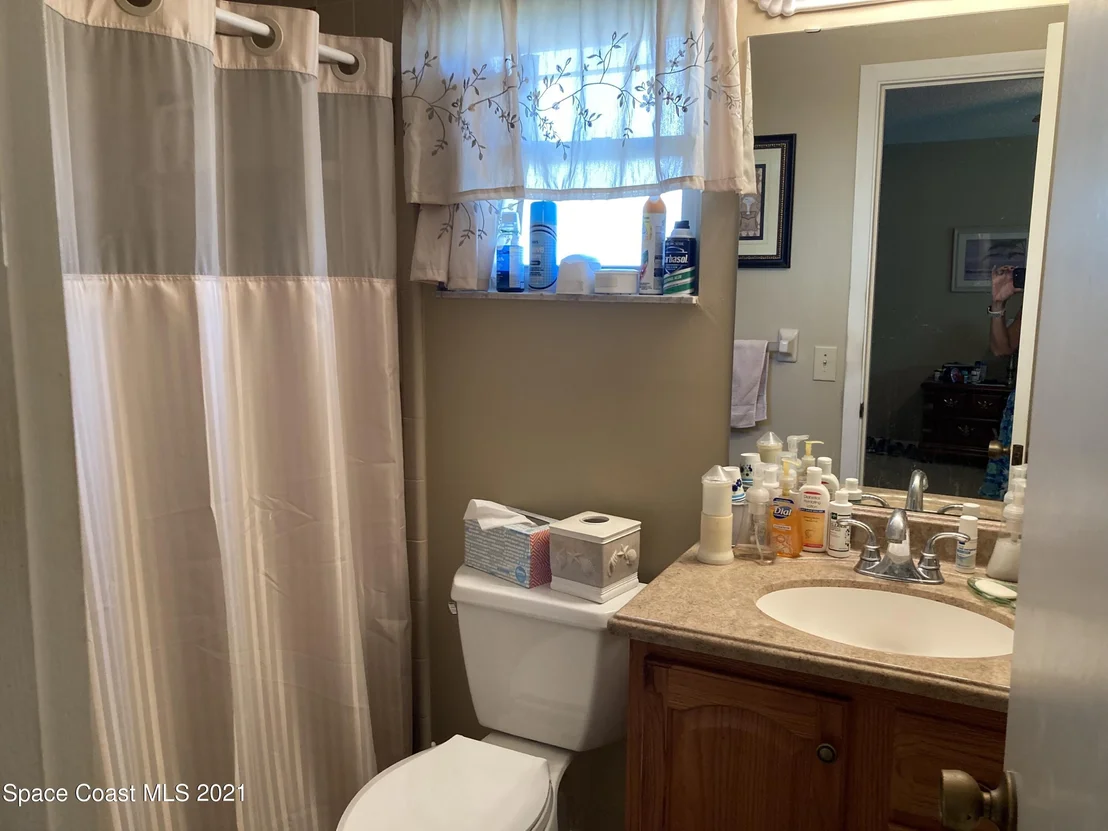 Photo of 842 Westport Drive