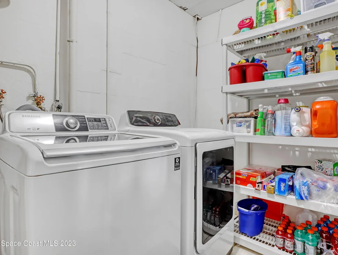 Photo of 695 Teak Drive