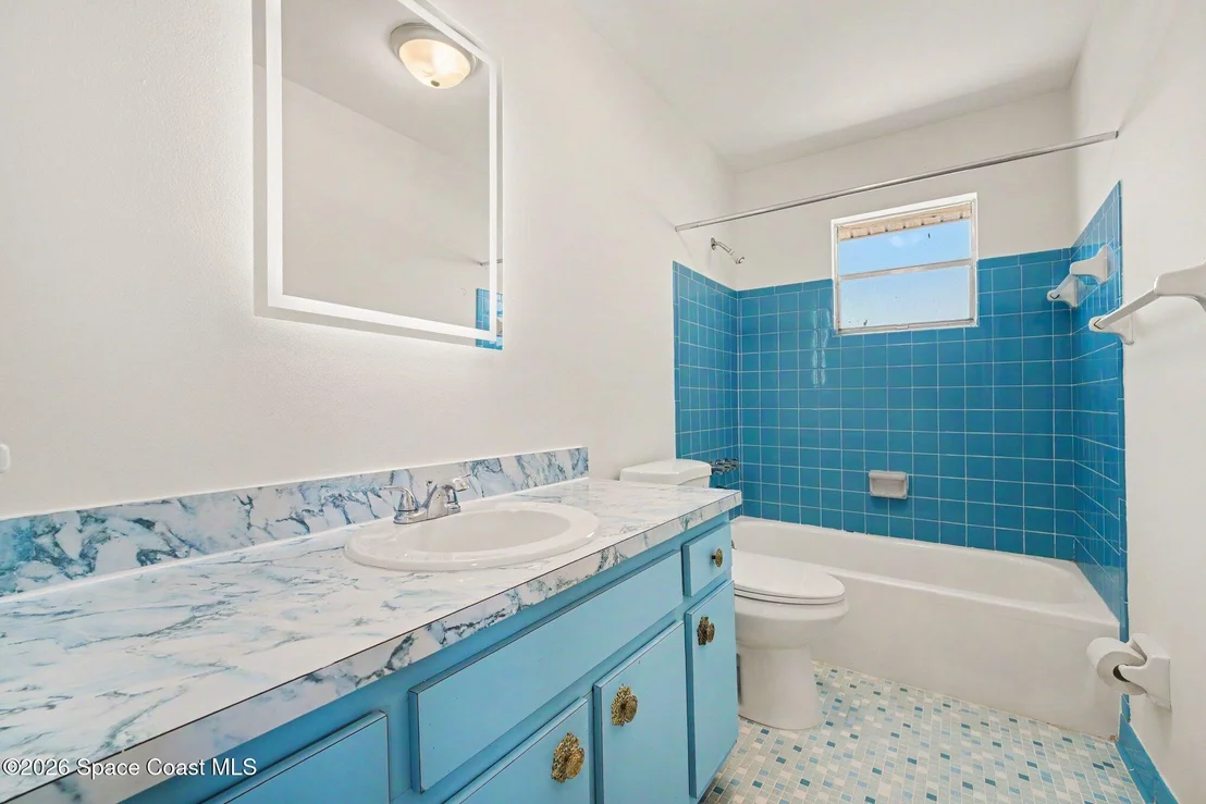 Photo of 952 Bayberry Lane