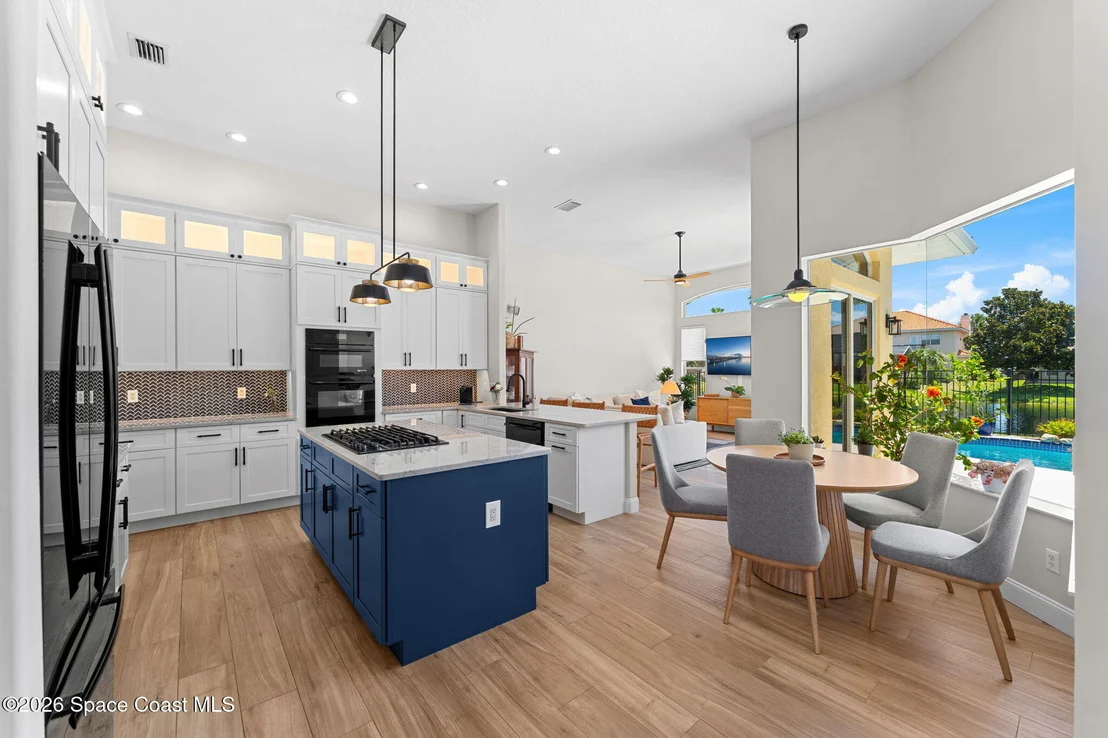 Photo of 329 Lanternback Island Drive