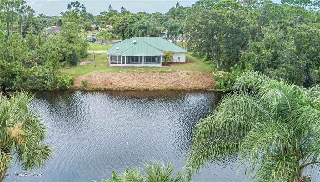 Photo of 668 Concha Drive