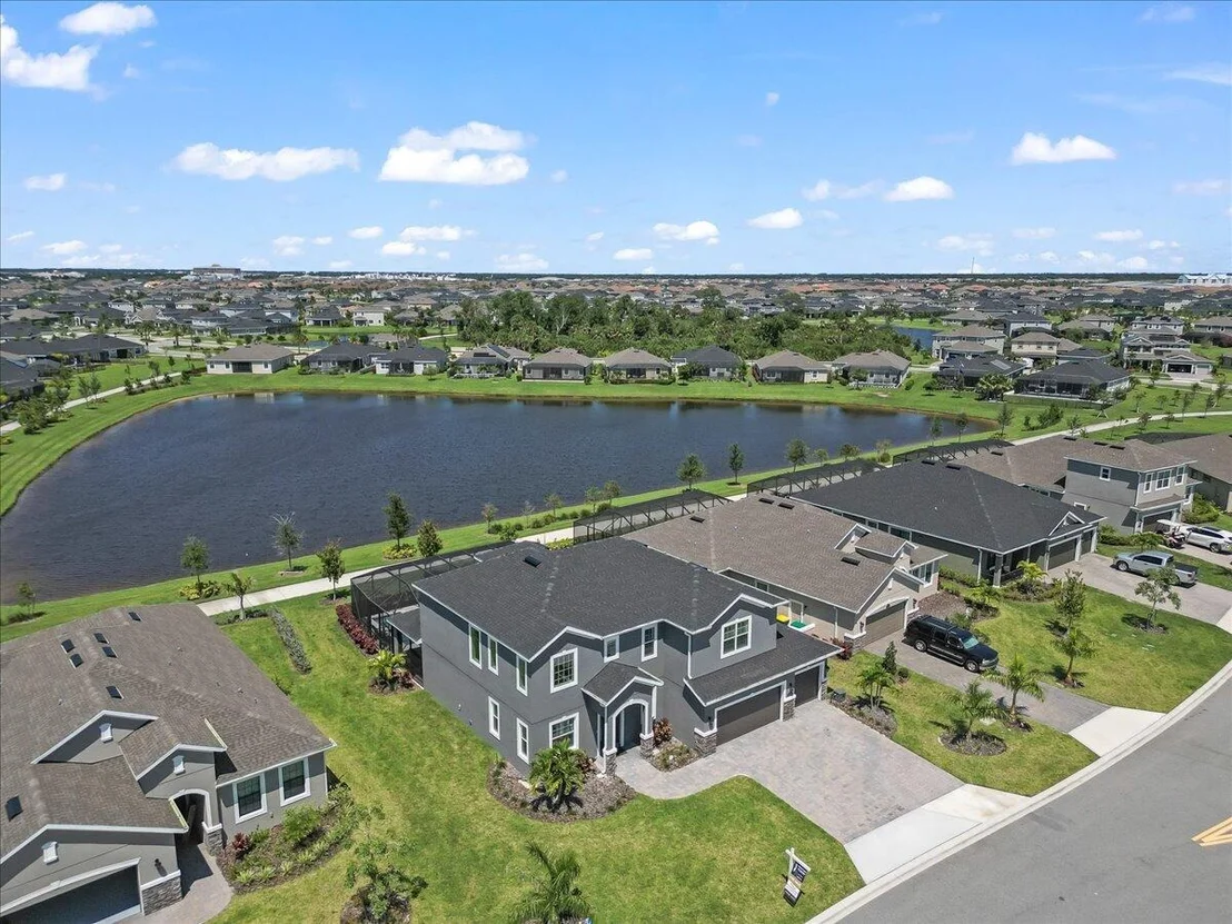 Photo of 8070 Lucent Court