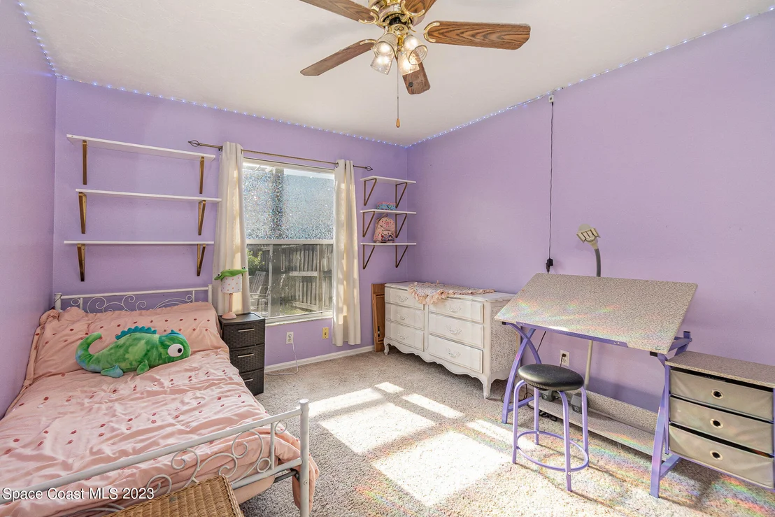 Photo of 672 Sandpiper Circle