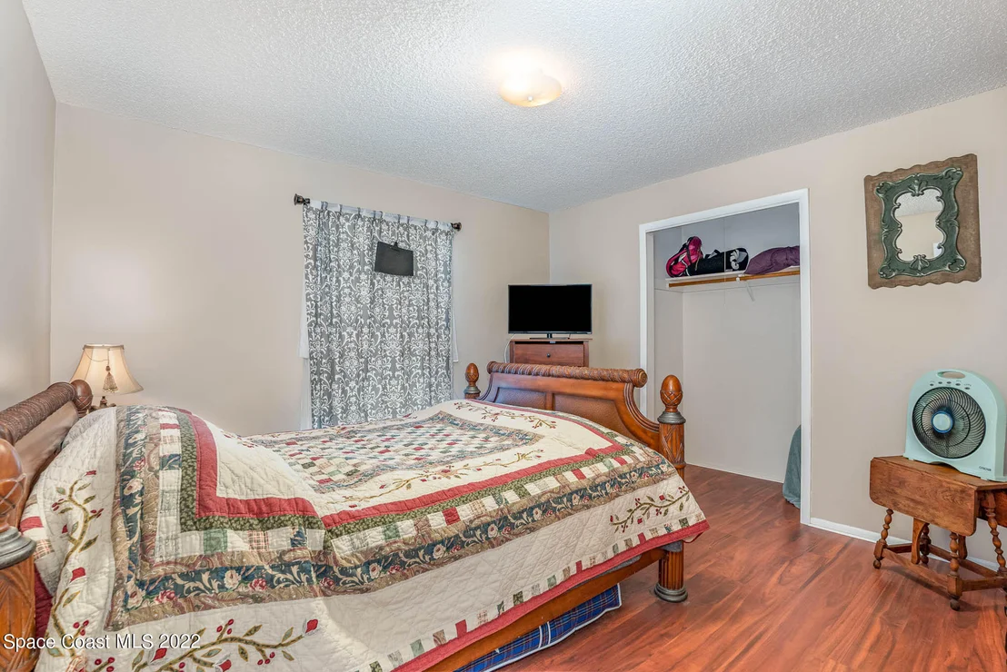 Photo of 2365 Lake Drive