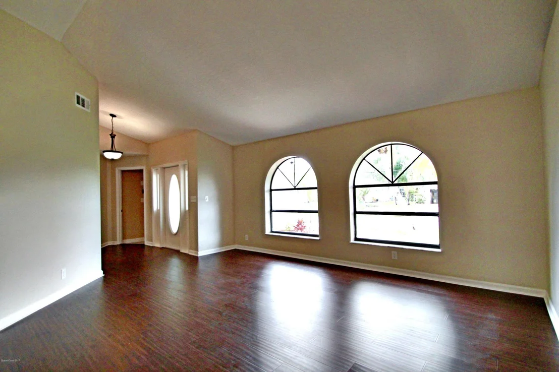 Photo of 422 Joy Haven Drive