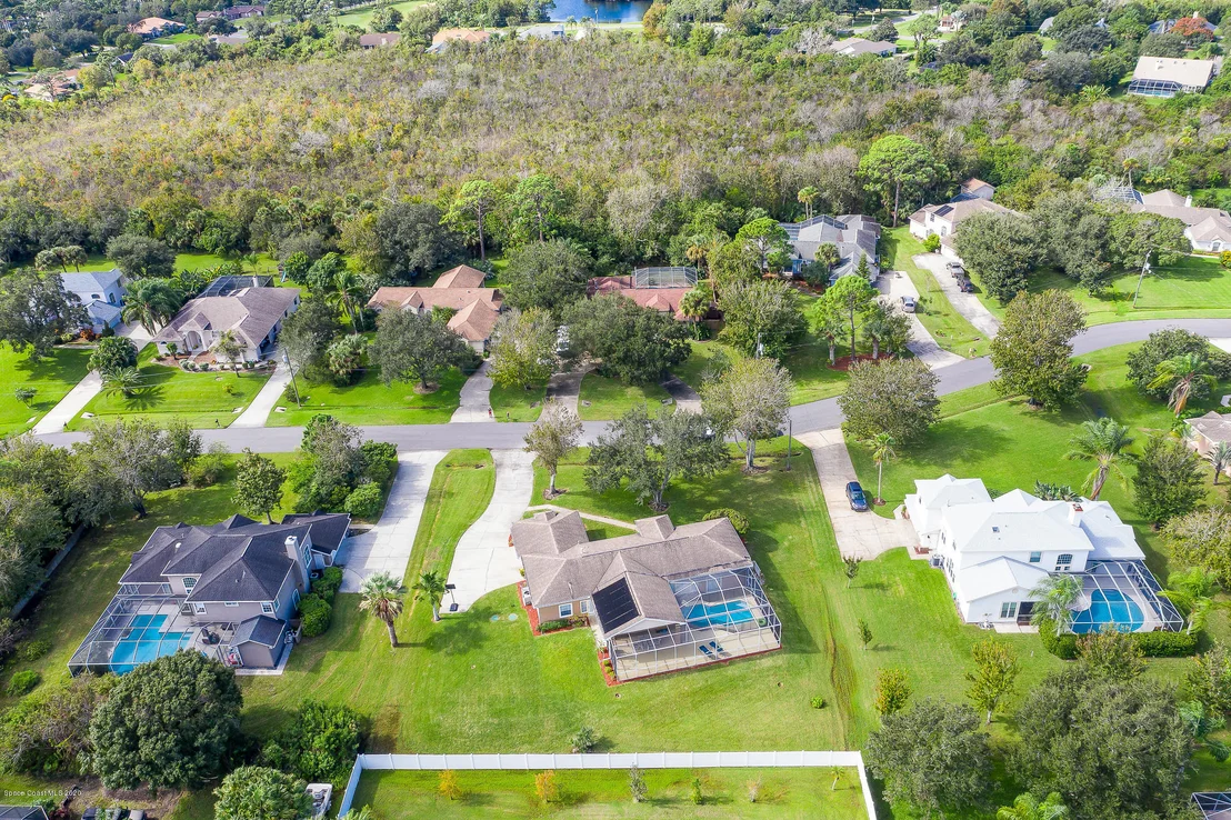 Photo of 4355 Canard Road