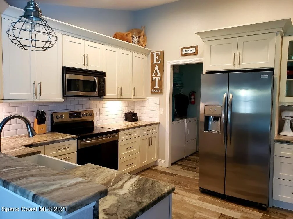 Photo of 1207 Meadow Lake Road