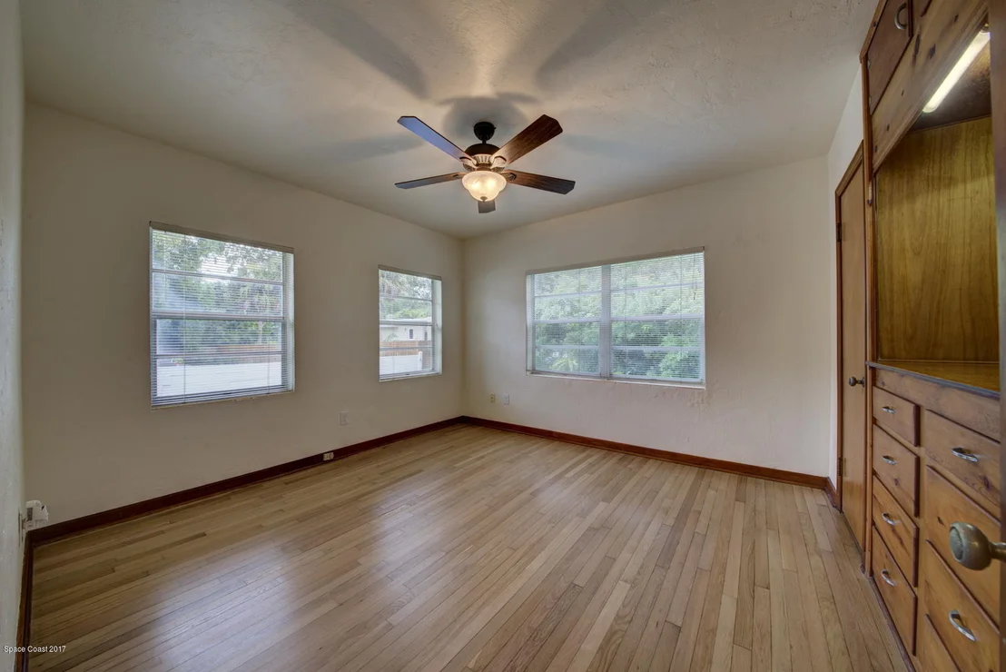 Photo of 720 Seminole Drive