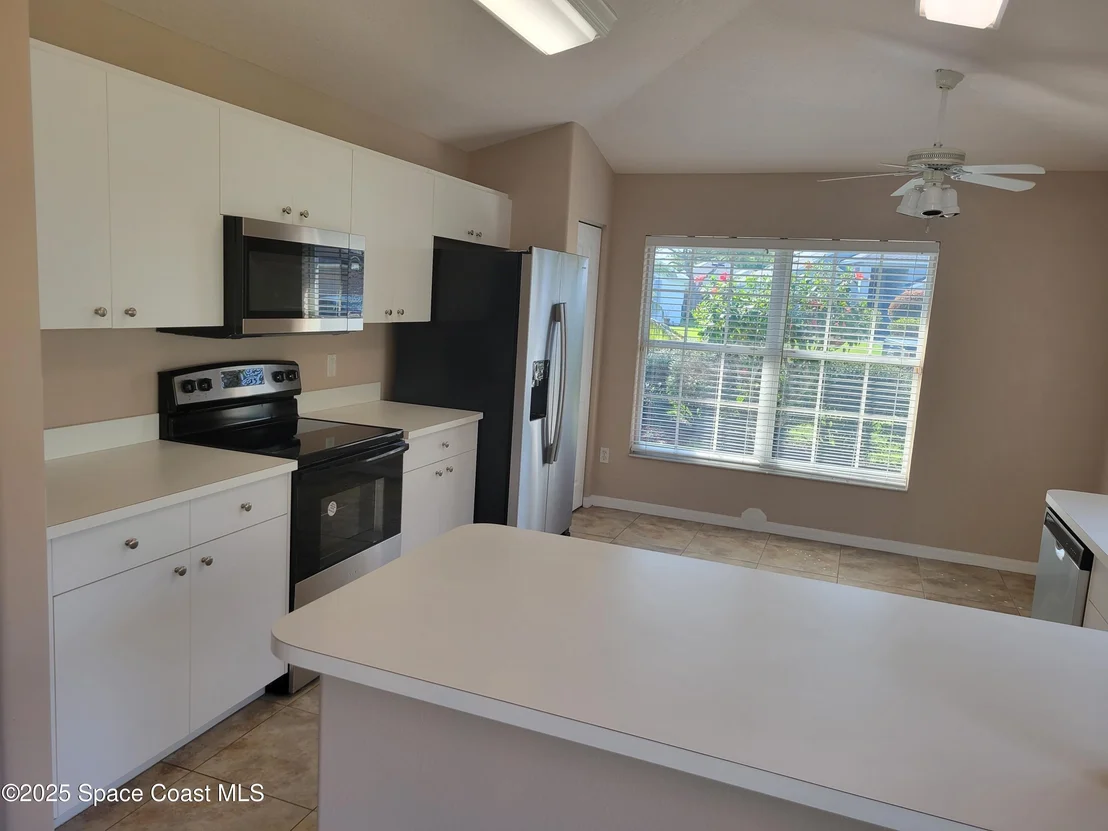 Photo of 2672 Vining Street