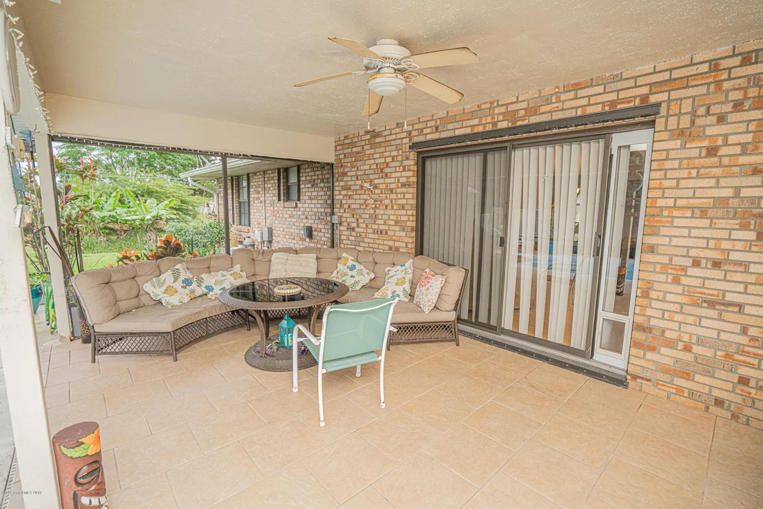 Photo of 843 Landsdowne Drive