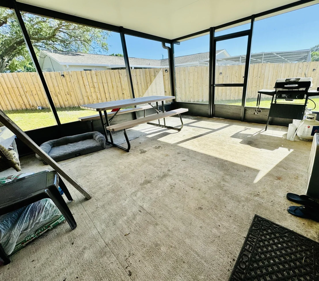 Photo of 1037 Sycamore Drive