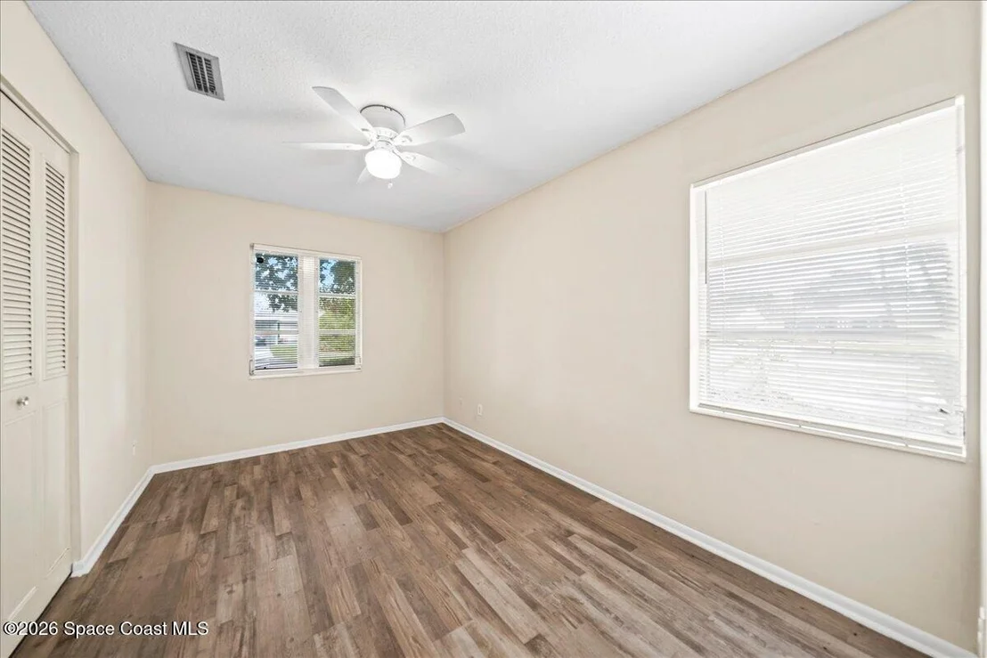 Photo of 934 Barbara Lane