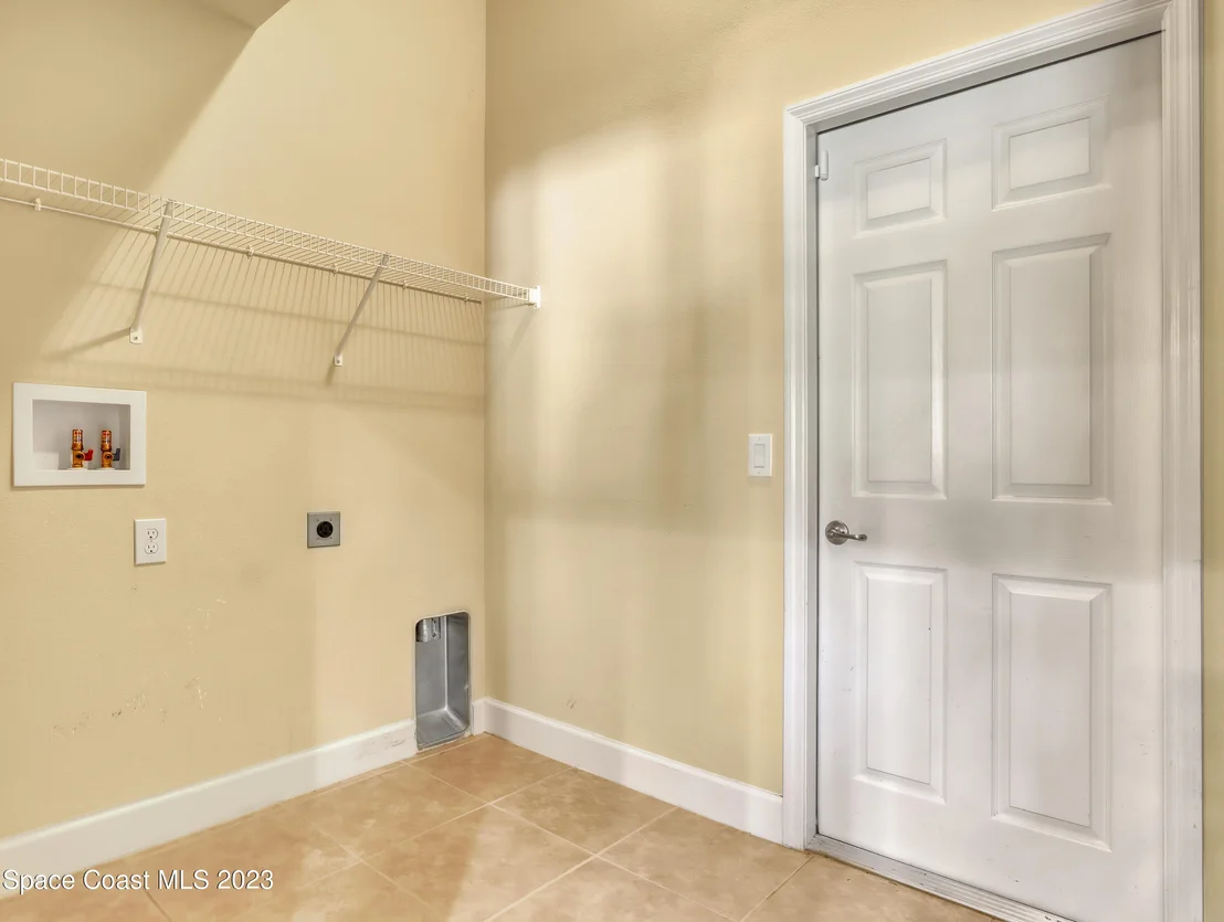 Photo of 1539 Outrigger Circle