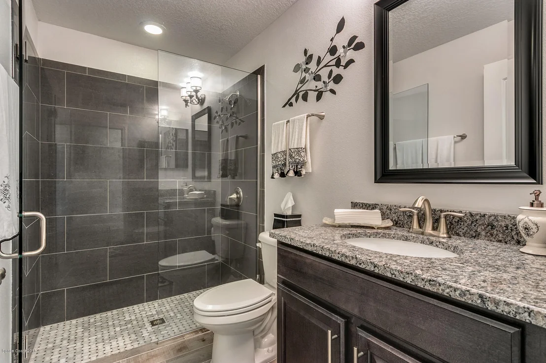 Photo of 2191 Windbrook Drive SE