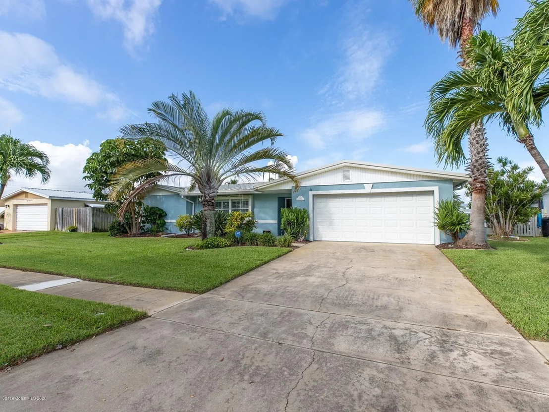 Photo of 410 Sparrow Drive