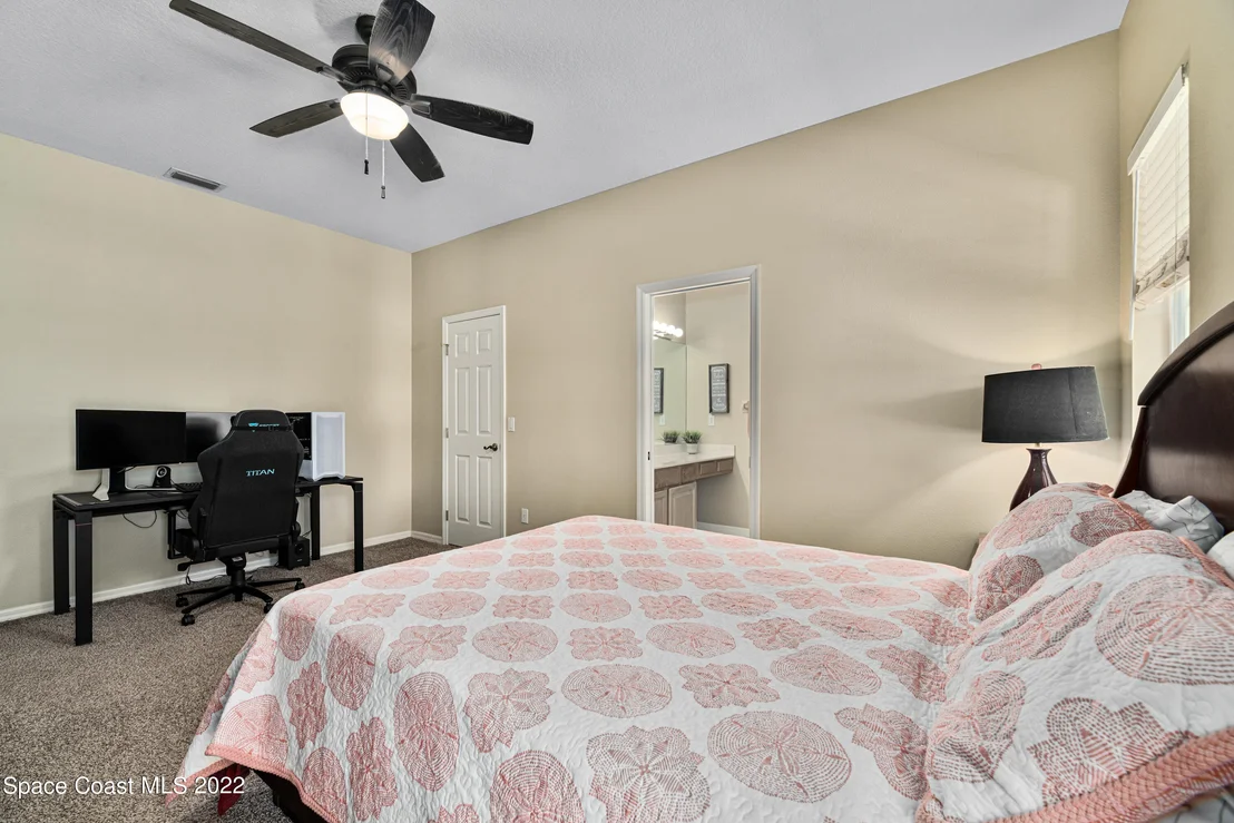 Photo of 4072 Green Oak Drive