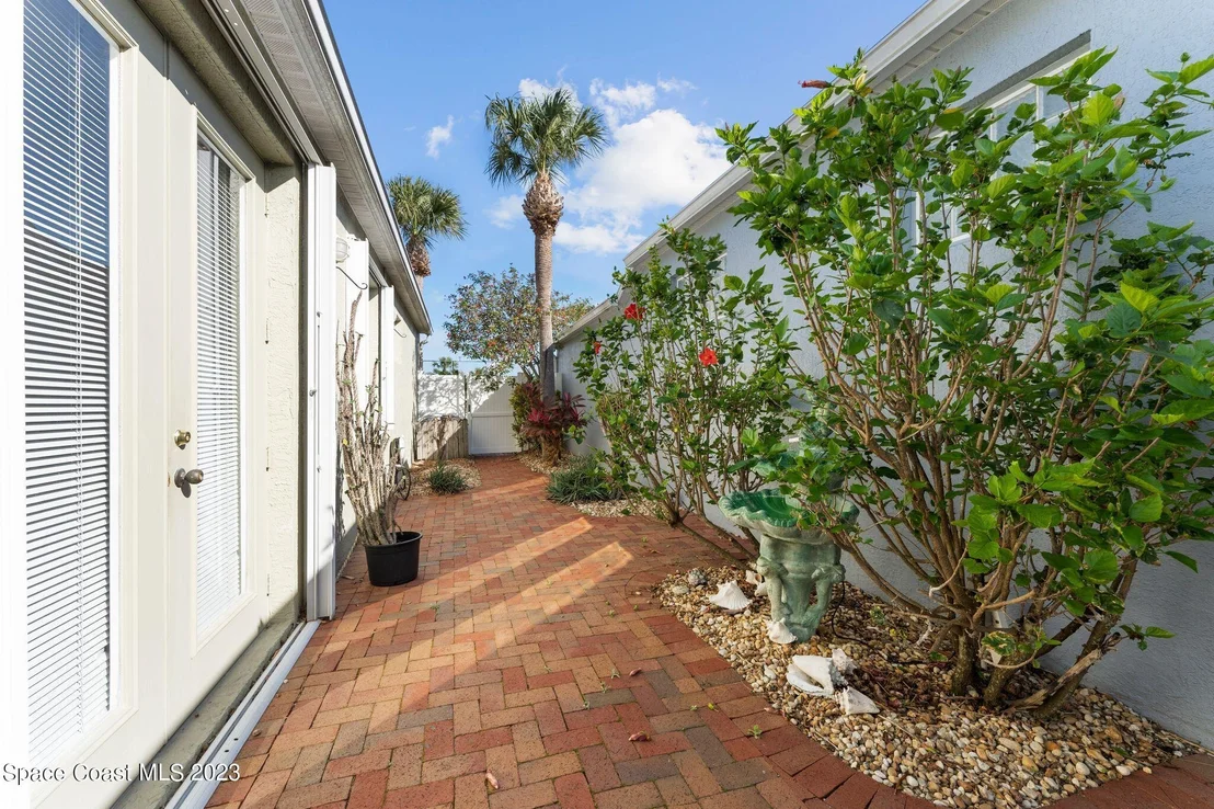 Photo of 241 Oyster Lane