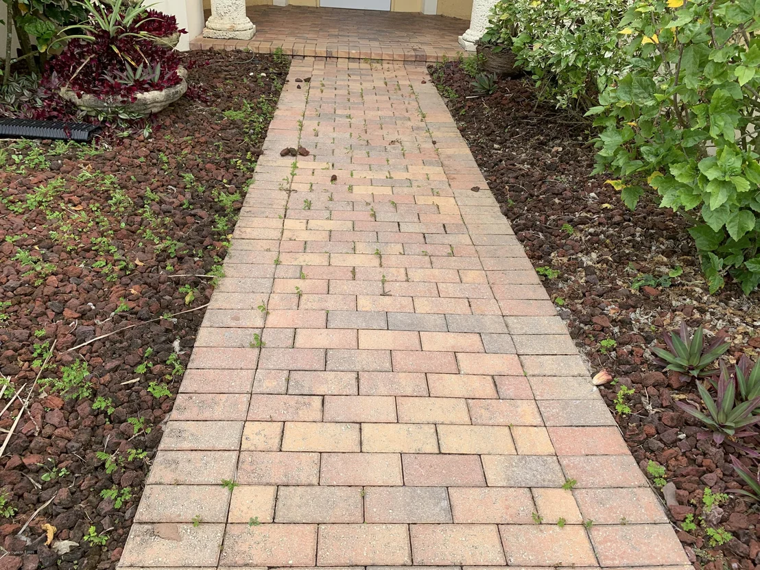Photo of 2971 Emeldi Lane