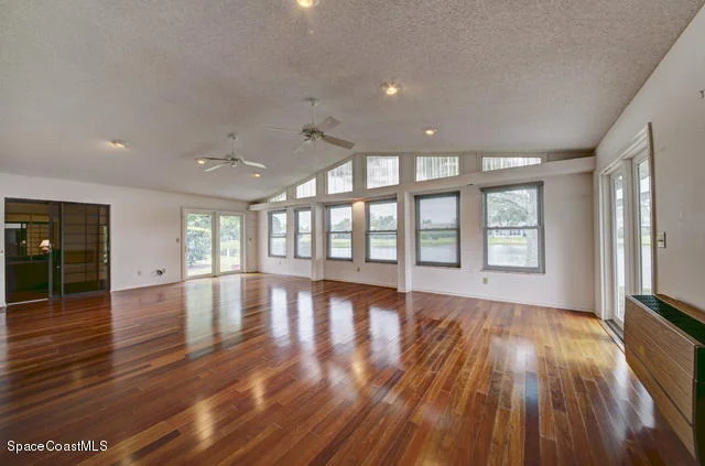 Photo of 930 Preston