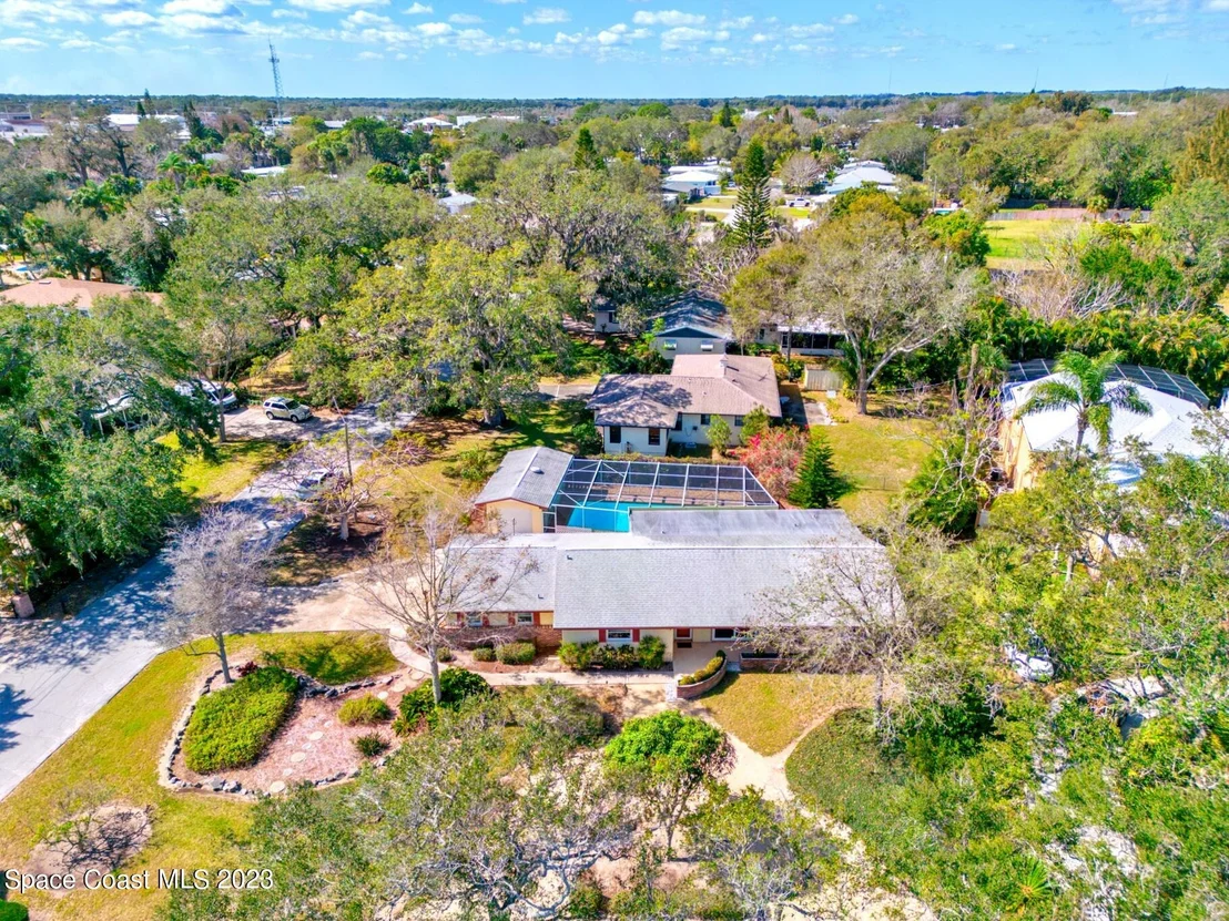 Photo of 535 Rockledge Drive