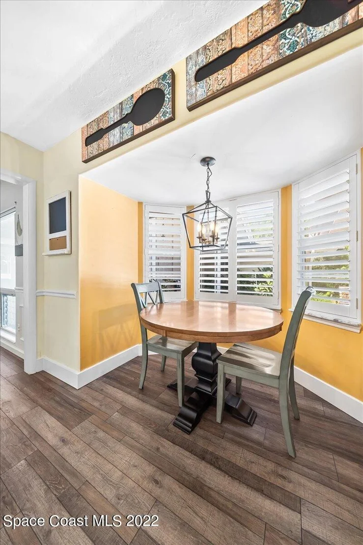 Photo of 311 Cocoa Avenue